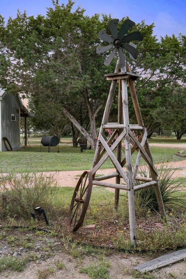 #3 Wrangler~Bandera Tin Star~Bandera, Tx. Exterior foto